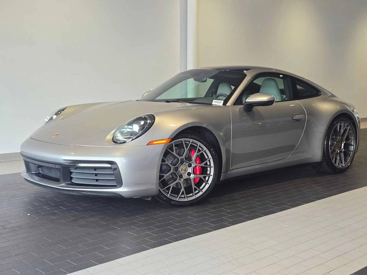 2021 Porsche 911 911 Carrera 4S (MY21) in Gt Silver — front three-quarter view