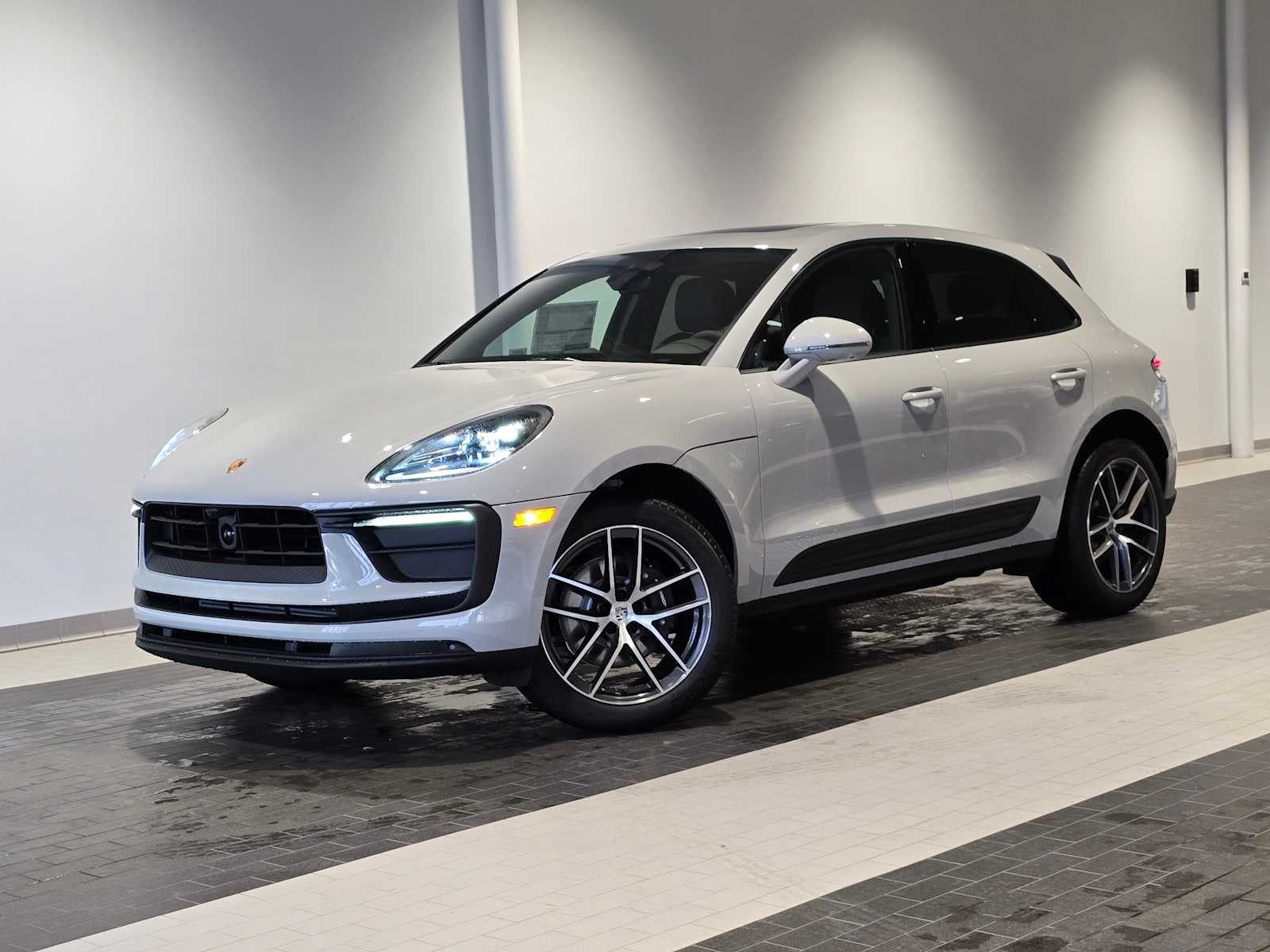 2026 Porsche Macan Macan in Chalk — front three-quarter view