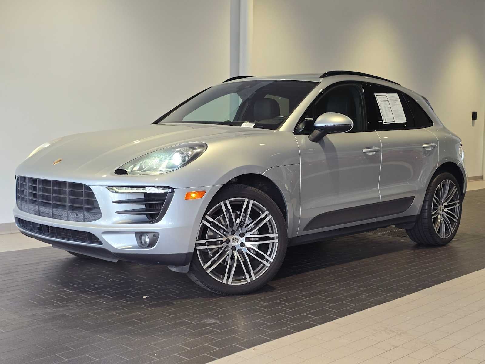 2017 Porsche Macan Macan S in Rhodium Silver Metallic — front three-quarter view