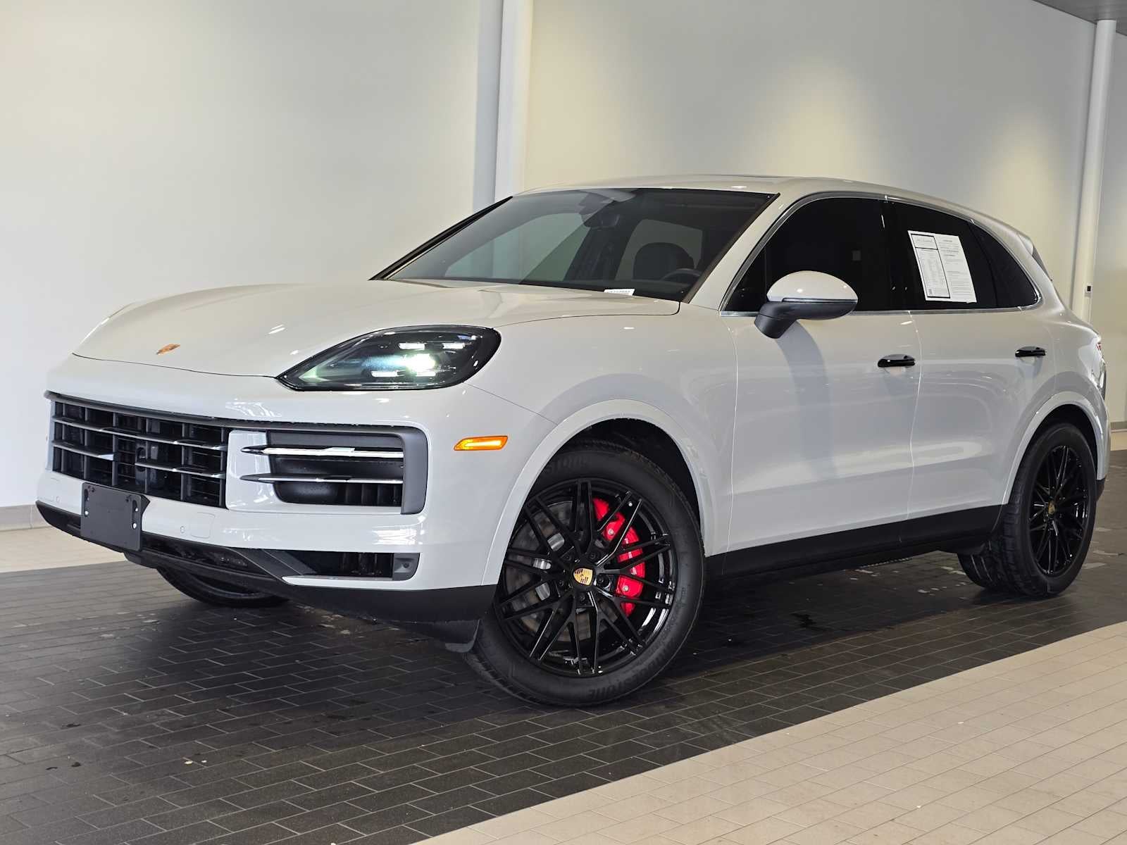 2024 Porsche Cayenne Cayenne S (MY24) in Chromite Black Metallic — front three-quarter view