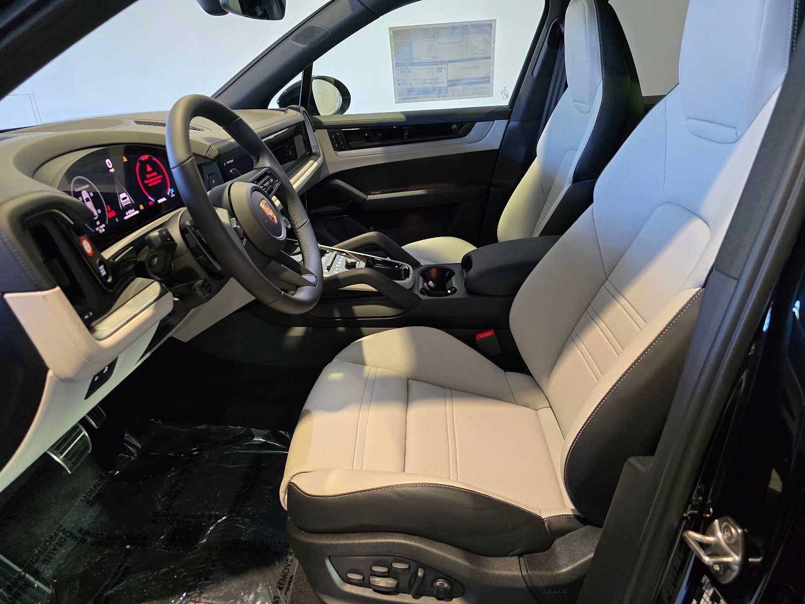 2026 Porsche Cayenne — detail view